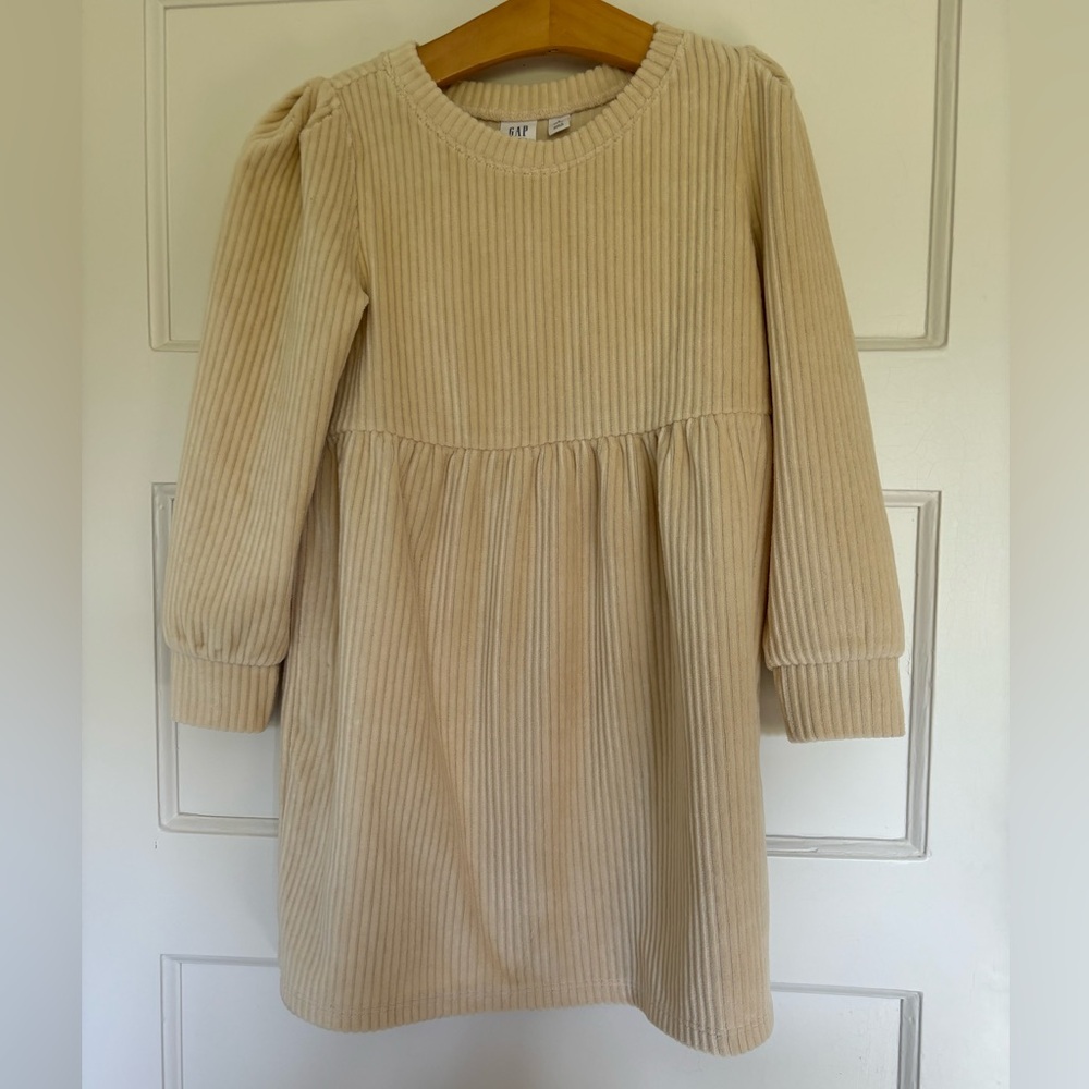 Gap Kids Rib Velour Skater Dress size 6-7